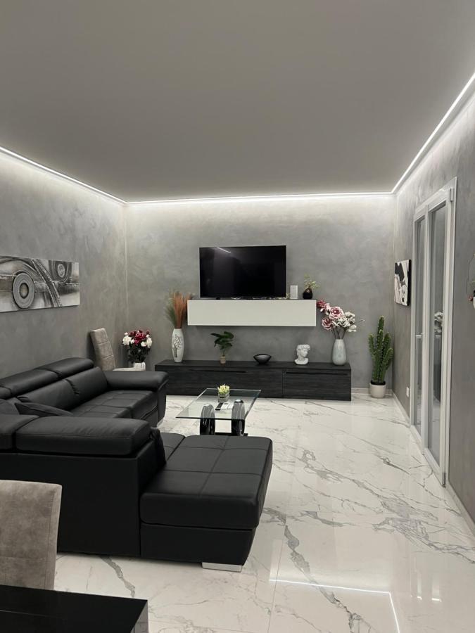 Corso Montecarlo Apartamento Ventimiglia Exterior foto