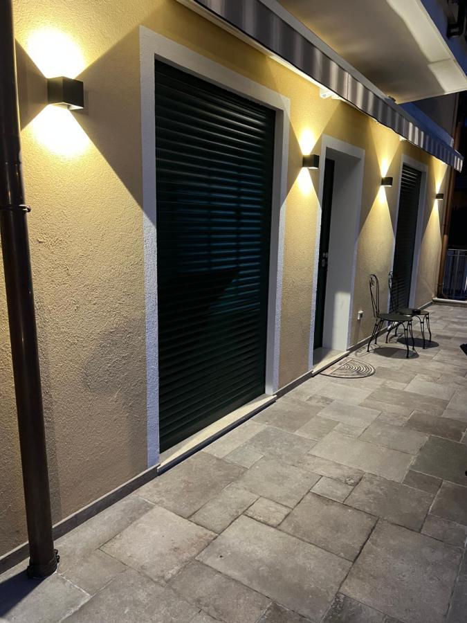 Corso Montecarlo Apartamento Ventimiglia Exterior foto
